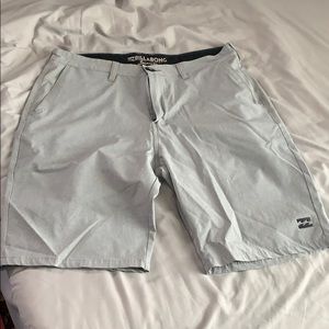 Billabong submersible shorts